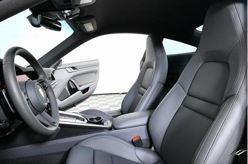 2024 Porsche 911 Carrera 4S