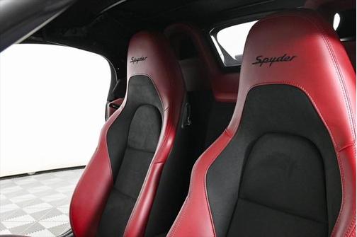 2021 Porsche 718 Spyder RWD