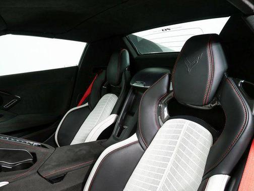 2023 Chevrolet Corvette Stingray w/3LT