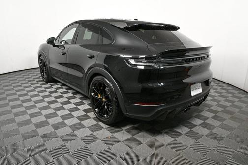 2024 Porsche Cayenne Turbo GT
