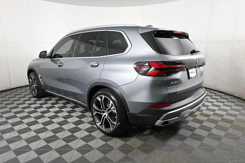 2025 BMW X5 PHEV xDrive50e