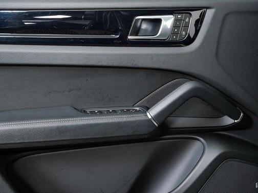 2023 Porsche Cayenne Cayenne