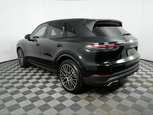 2023 Porsche Cayenne Cayenne