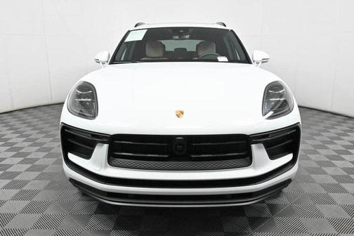 2024 Porsche Macan AWD