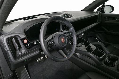 2026 Porsche Cayenne GTS