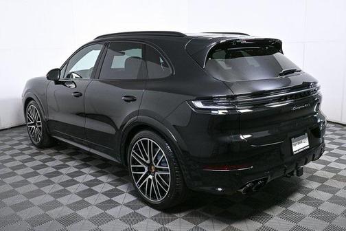 2026 Porsche Cayenne GTS