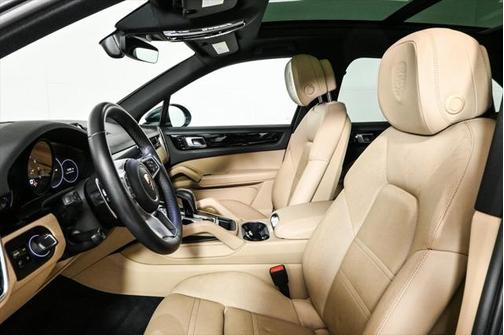 2019 Porsche Cayenne Base