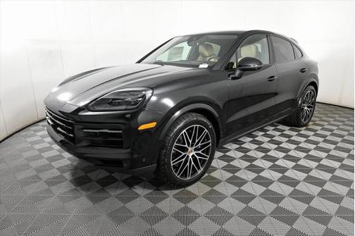 2025 Porsche Cayenne AWD