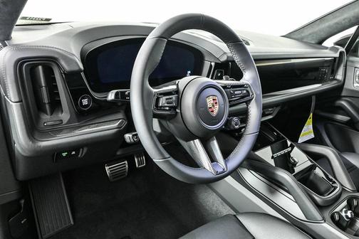 2026 Porsche Cayenne GTS