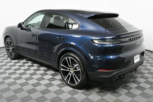 2024 Porsche Cayenne AWD