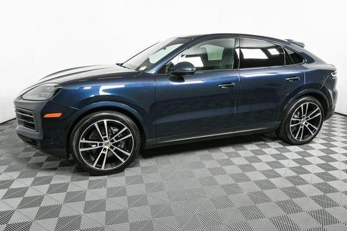 2024 Porsche Cayenne AWD