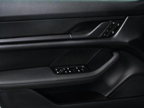 2023 Porsche Taycan RWD