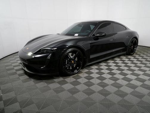 Jet Black Metallic 2024 Porsche Taycan 4S