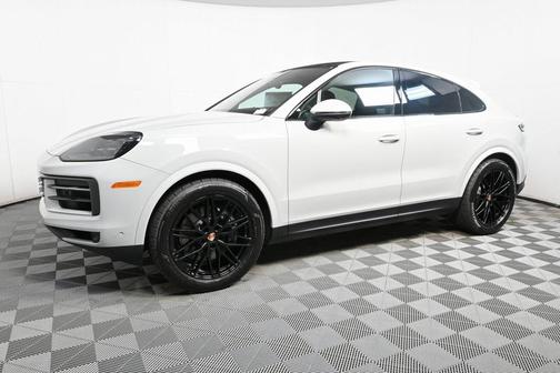 2026 Porsche Cayenne AWD