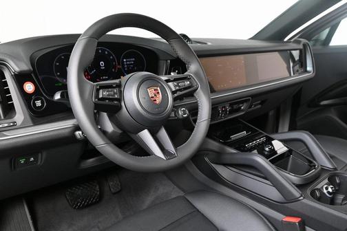 2026 Porsche Cayenne AWD
