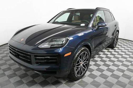 2025 Porsche Cayenne AWD