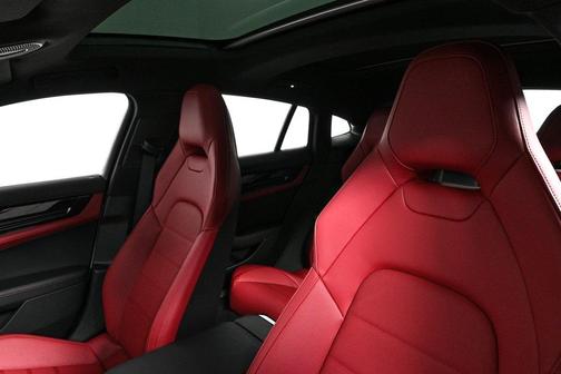2026 Porsche Panamera RWD