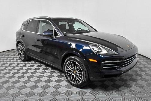 Photo 4 of 34 of 2020 Porsche Cayenne