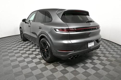2026 Porsche Macan S