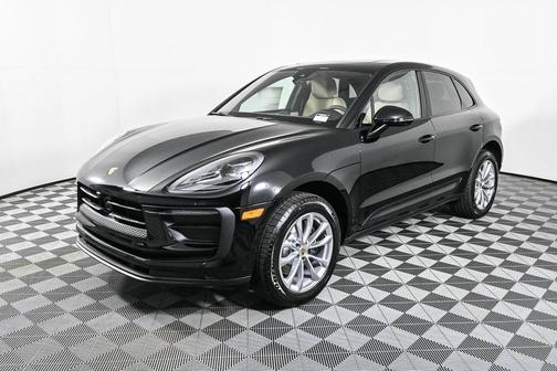 2026 Porsche Macan AWD