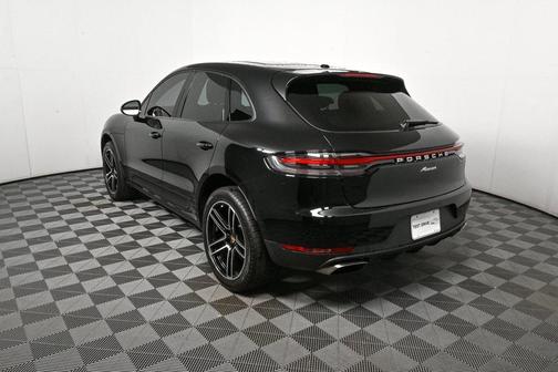 2020 Porsche Macan AWD