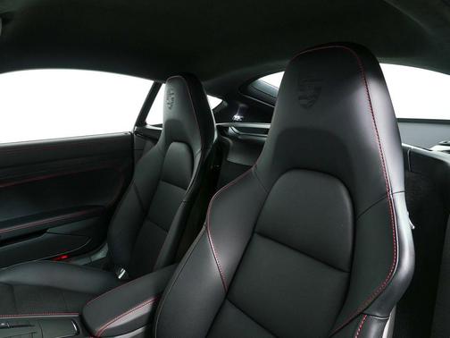 2025 Porsche 718 Cayman GTS 4.0