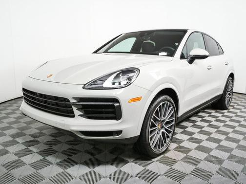 Chalk 2023 Porsche Cayenne Cayenne