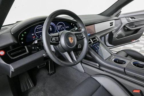 2025 Porsche Taycan RWD