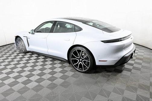 2025 Porsche Taycan RWD