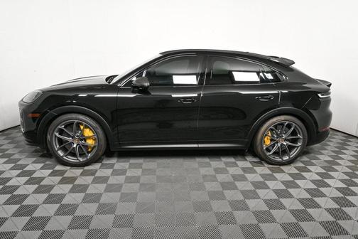 2024 Porsche Cayenne Turbo GT