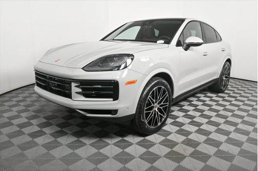 2025 Porsche Cayenne AWD