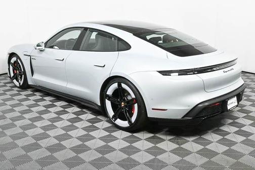 2025 Porsche Taycan GTS