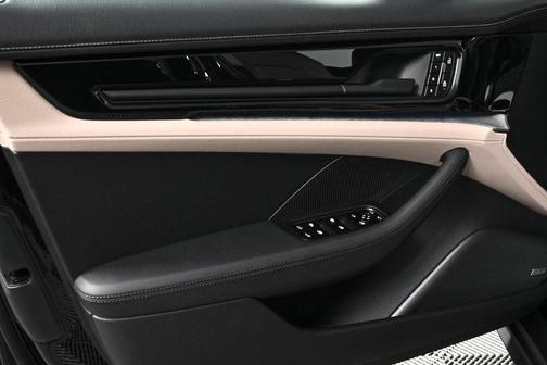 2025 Porsche Panamera RWD