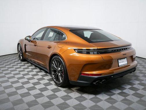 2026 Porsche Panamera Turbo