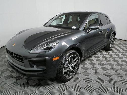 2026 Porsche Macan AWD