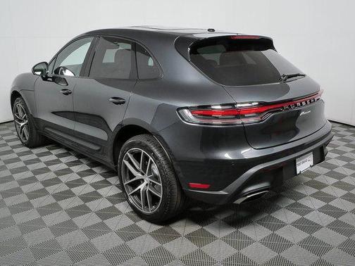 2026 Porsche Macan AWD
