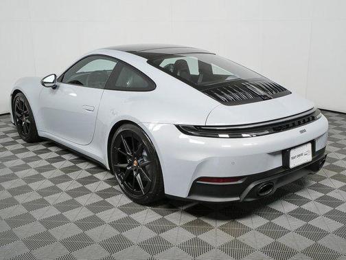 2026 Porsche 911 Carrera T