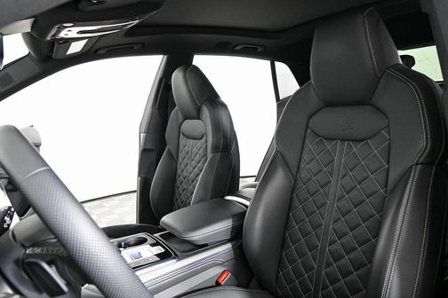 2025 Audi SQ8 4.0T Premium Plus