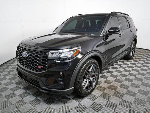 Agate Black Metallic 2025 Ford Explorer ST