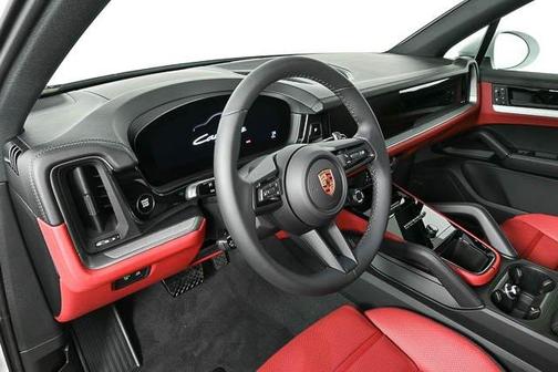 2025 Porsche Cayenne AWD