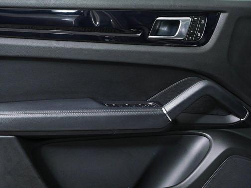 2023 Porsche Cayenne Cayenne
