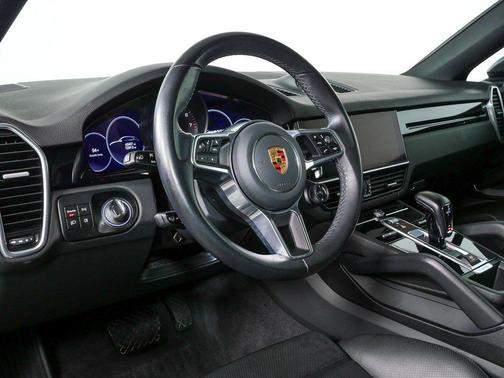 2023 Porsche Cayenne Cayenne