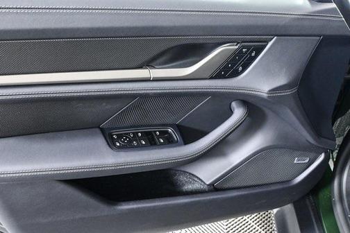 2025 Porsche Taycan Turbo S