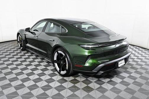 2025 Porsche Taycan Turbo S
