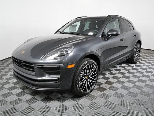 2026 Porsche Macan AWD