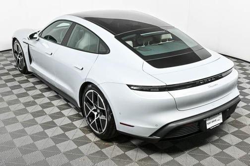 2025 Porsche Taycan RWD