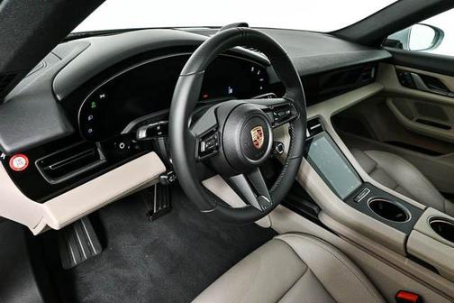 2025 Porsche Taycan RWD