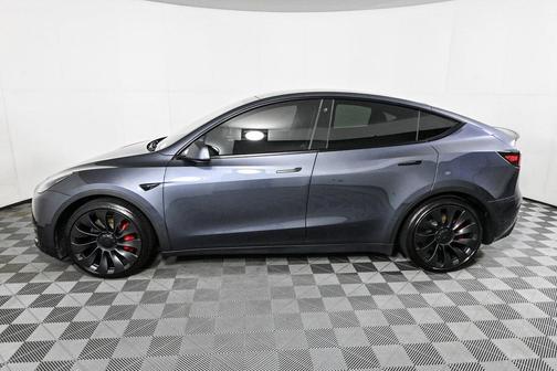 2023 Tesla Model Y Performance Dual Motor All-Wheel Drive
