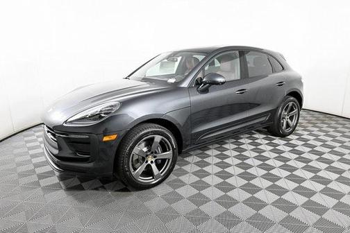 2025 Porsche Macan Base