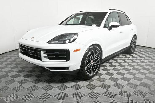 2025 Porsche Cayenne AWD